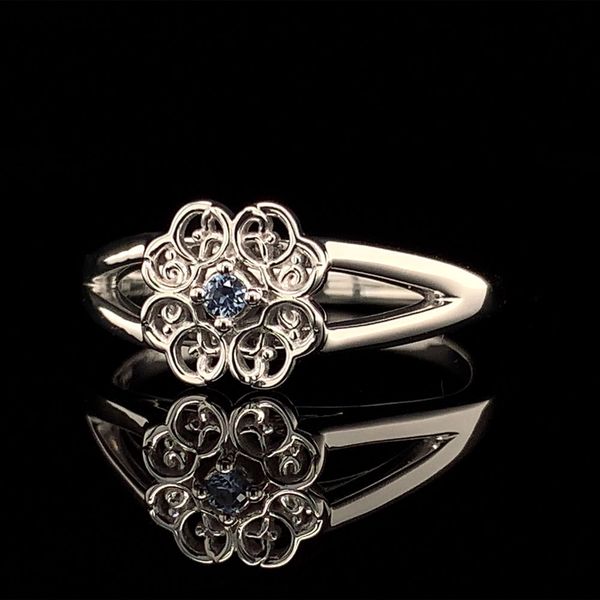 Filigree Flower Yogo Sapphire Ring Image 2 Geralds Jewelry Oak Harbor, WA