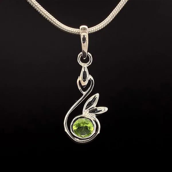 Peridot and Nature Inspired Sterling Silver Pendant Geralds Jewelry Oak Harbor, WA