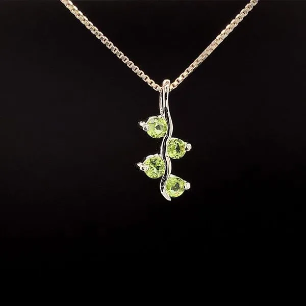 Petite Peridot and Sterling Silver Pendant Geralds Jewelry Oak Harbor, WA