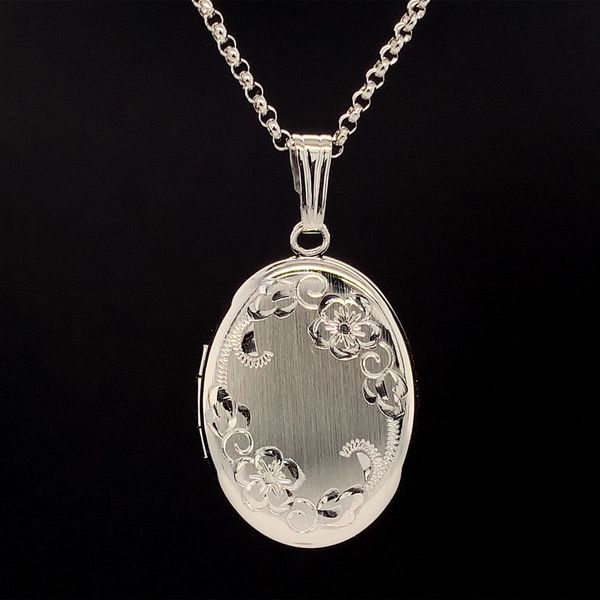 Oval Hand Engraved Floral Locket Geralds Jewelry Oak Harbor, WA