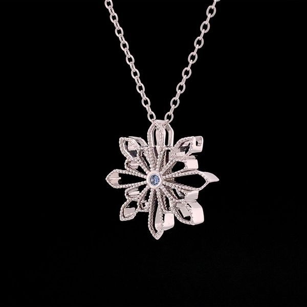 Milgrain Snowflake Yogo Pendant Image 2 Geralds Jewelry Oak Harbor, WA