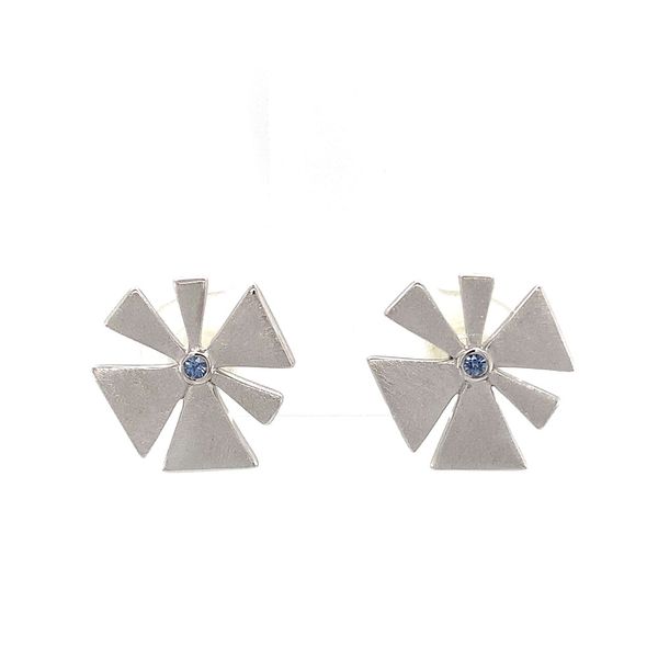 Pinwheel Yogo Sapphire Earrings Image 4 Geralds Jewelry Oak Harbor, WA
