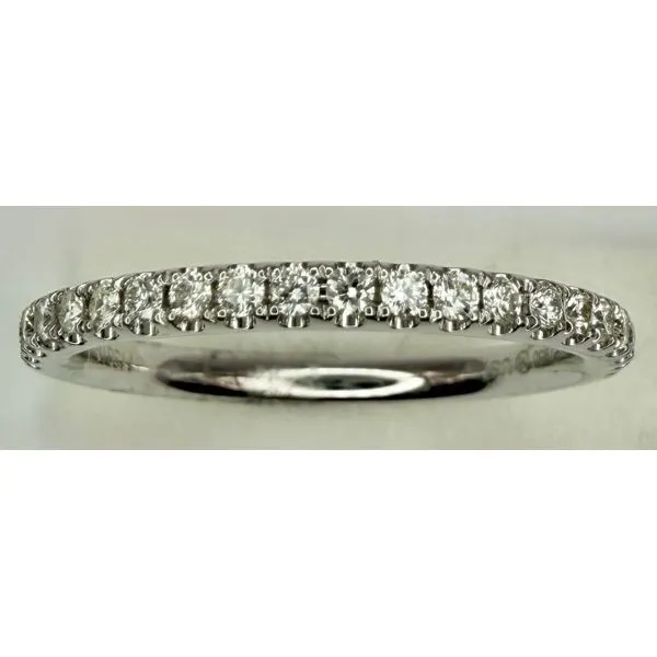 PLATINUM SHARED PRONG DIAMOND WEDDING BAND Gary J. Long Jewelers Stockton, CA