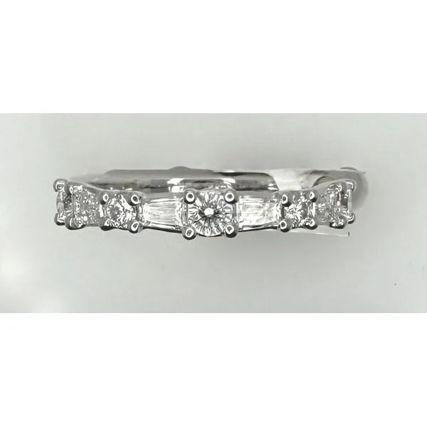 14K White Gold .80TW Crisscut Tapered Baguette / Round Alternating Diamond Band - G,VS Gary J. Long Jewelers Stockton, CA