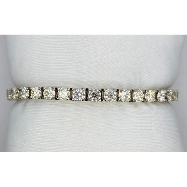 14K White Gold Diamond Tennis Bracelet Gary J. Long Jewelers Stockton, CA