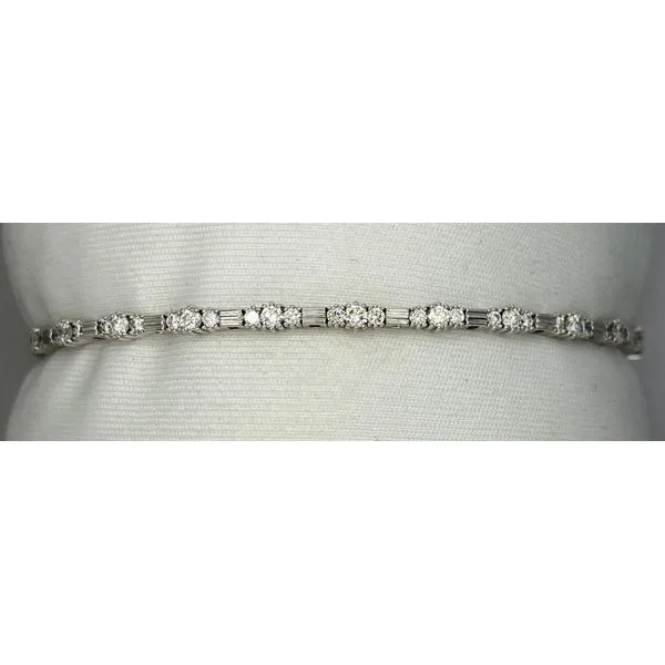 14K White Gold 3 Round Diamond Bar Alternating Flexible Bracelet Gary J. Long Jewelers Stockton, CA