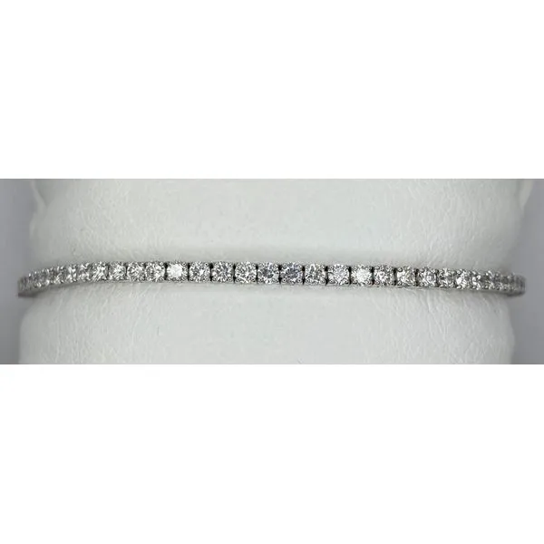14K White Gold Diamond Tennis Bracelet Gary J. Long Jewelers Stockton, CA
