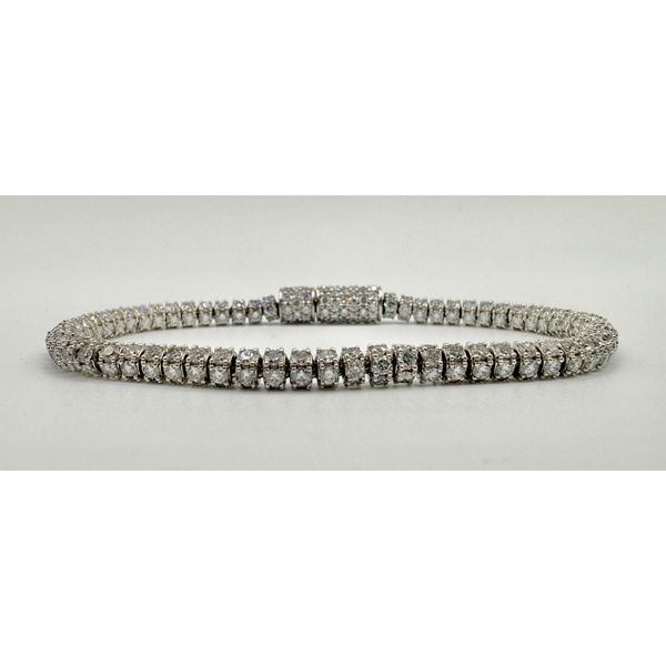 Lab Grown Bracelet Gary J. Long Jewelers Stockton, CA