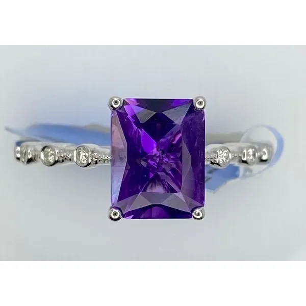 14K White Gold Amethyst Bezel Set Side Diamond Ring Gary J. Long Jewelers Stockton, CA