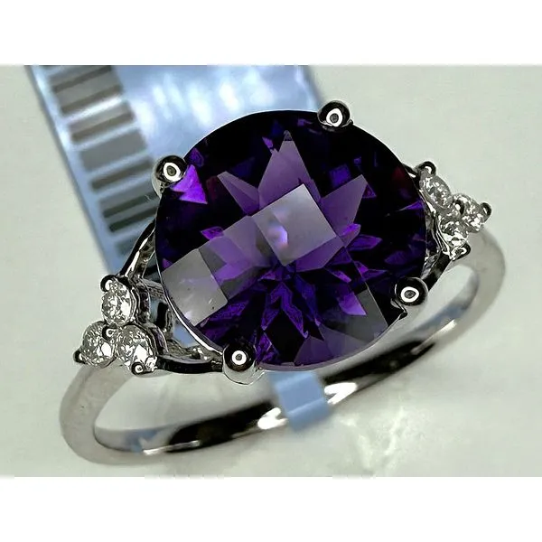 14KW AMETHYST DIAMOND RING Gary J. Long Jewelers Stockton, CA