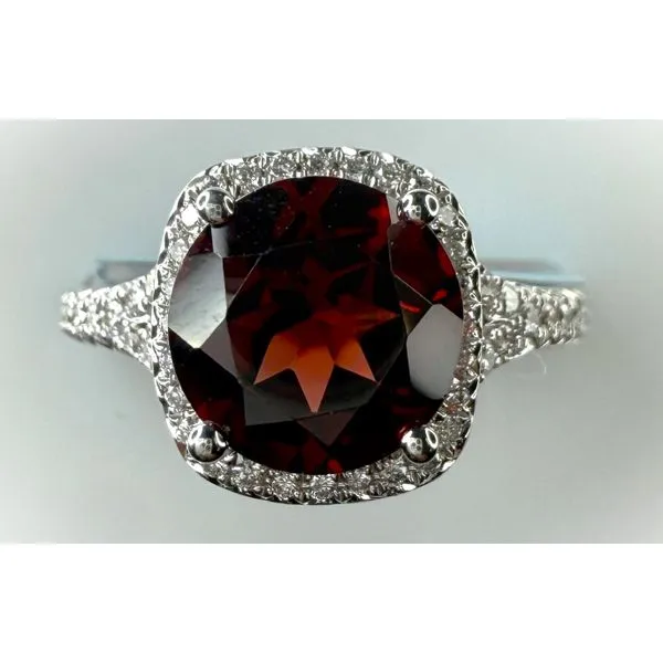 14KW GARNET DIAMOND HALO RING Gary J. Long Jewelers Stockton, CA