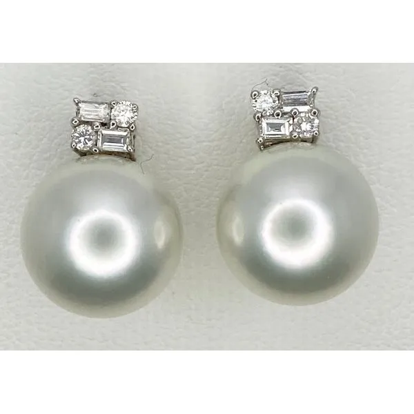 18K White Gold Pearl and Diamond Stud Earrings Gary J. Long Jewelers Stockton, CA