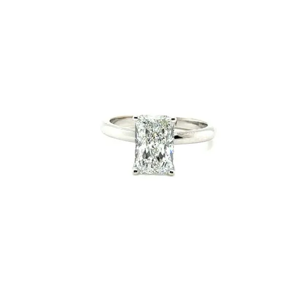 Lab Grown Diamond Engagement Ring