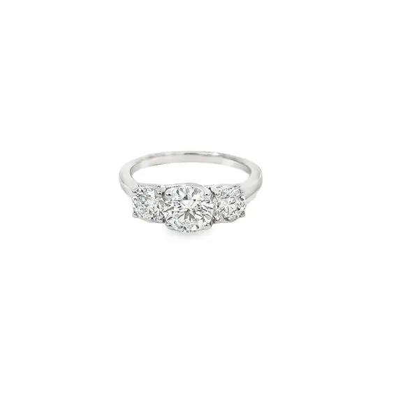 Lab Grown Diamond Engagement Ring