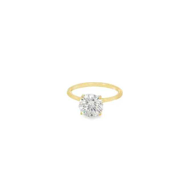 Lab Grown Diamond Engagement Ring