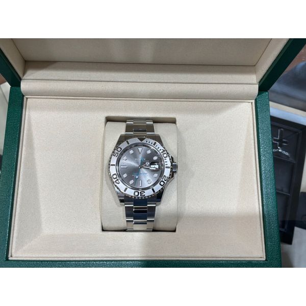 Watch Godwin Jewelers, Inc. Bainbridge, GA