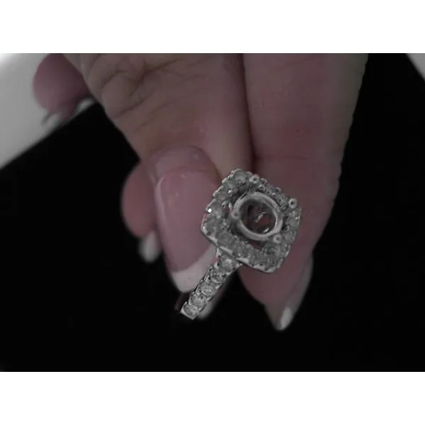 Engagement Ring Golden Sails Jewelers, Inc. Saint Petersburg, FL