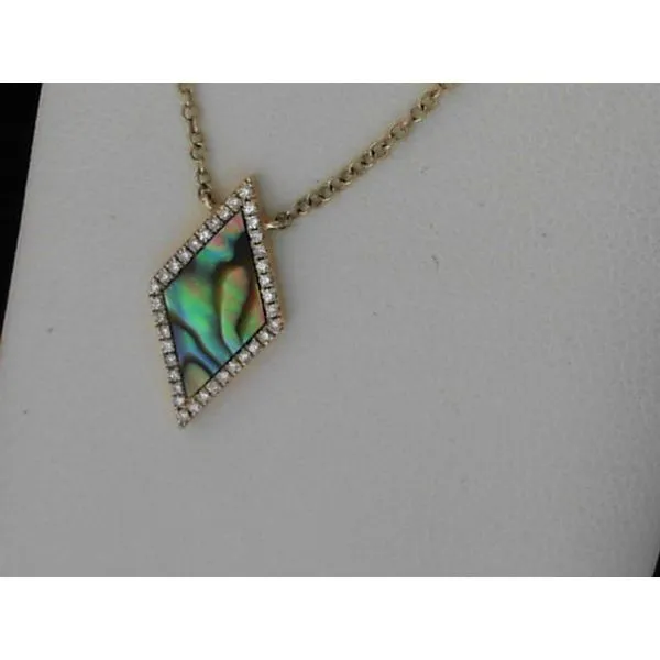 Diamond Pendant Golden Sails Jewelers, Inc. Saint Petersburg, FL