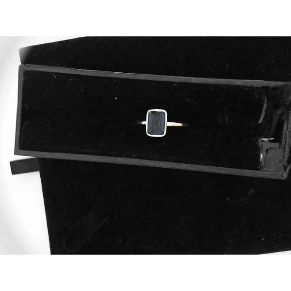 Gemstone Fashion Ring Golden Sails Jewelers, Inc. Saint Petersburg, FL