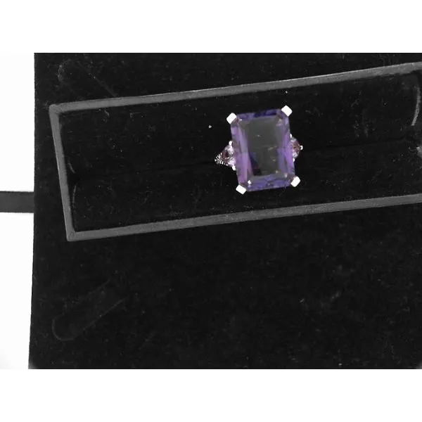Gemstone Fashion Ring Golden Sails Jewelers, Inc. Saint Petersburg, FL