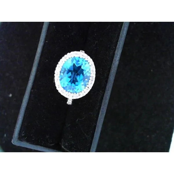 Gemstone Fashion Ring Golden Sails Jewelers, Inc. Saint Petersburg, FL