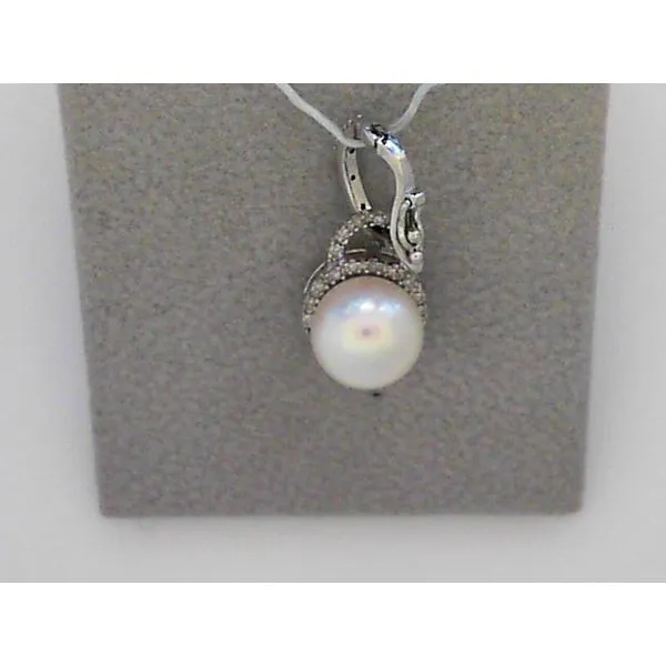 Pearl Pendant Golden Sails Jewelers, Inc. Saint Petersburg, FL