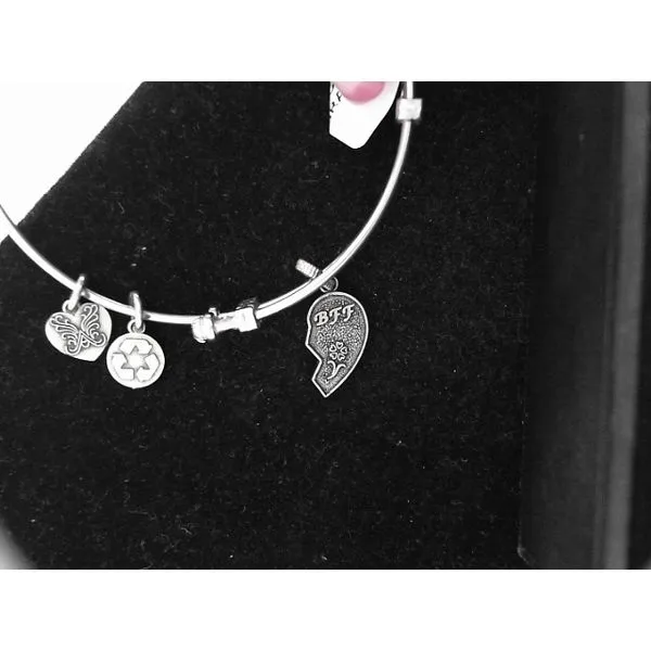 Silver Chain Golden Sails Jewelers, Inc. Saint Petersburg, FL