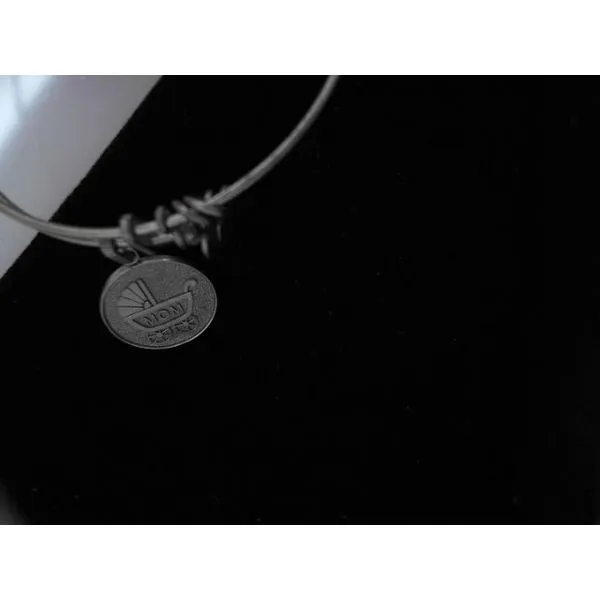Silver Chain Golden Sails Jewelers, Inc. Saint Petersburg, FL
