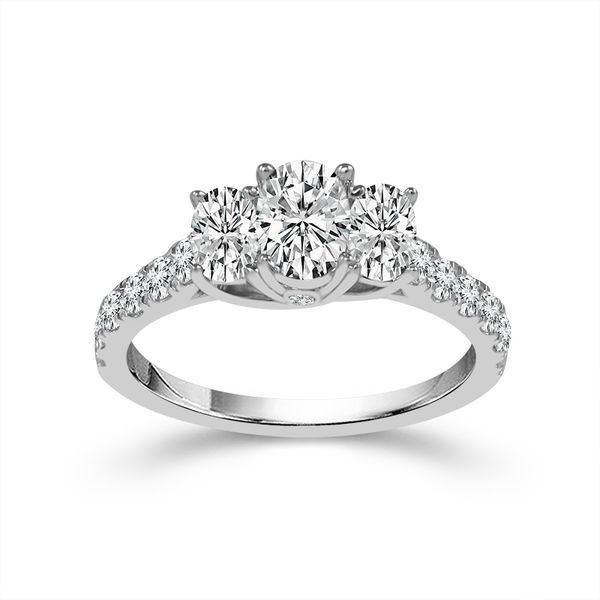 Diamond Engagement Ring Grader Jewelers Groton, CT