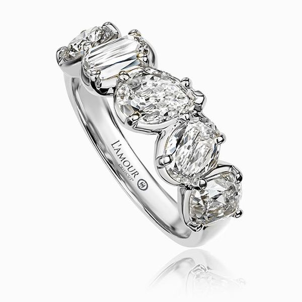 Crisscut New York L’Amour Crisscut® & Crisscut® Multi-Shape Diamond Band Image 3 Graham Jewelers Wayzata, MN