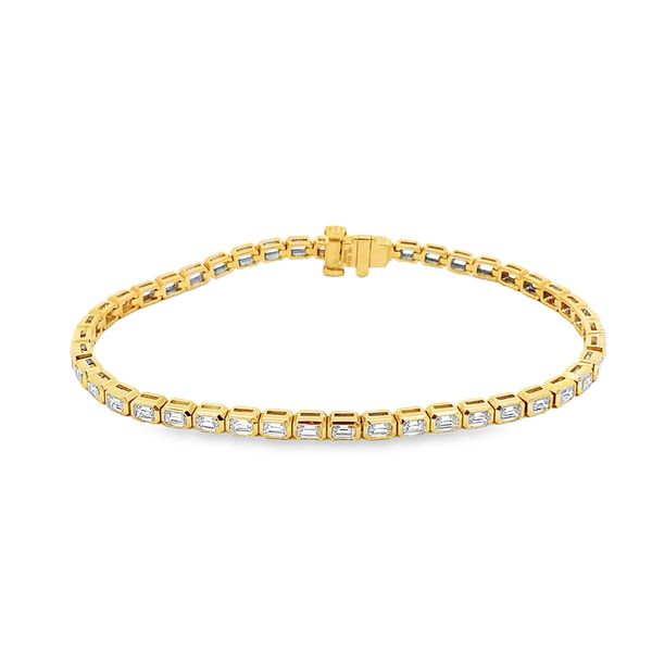 Joshua J Emerald Cut Diamond Tennis Bracelet Graham Jewelers Wayzata, MN