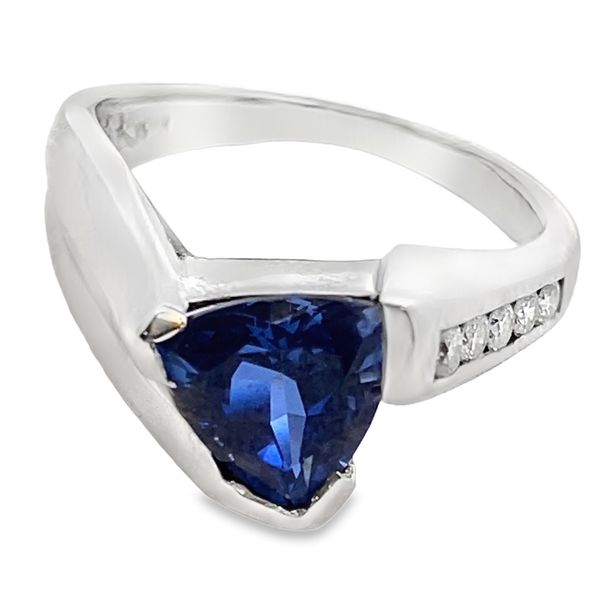 ESTATE 14kw 1.20ct aprox Tanzanite Trillion diamond  ring Graham Jewelers Wayzata, MN