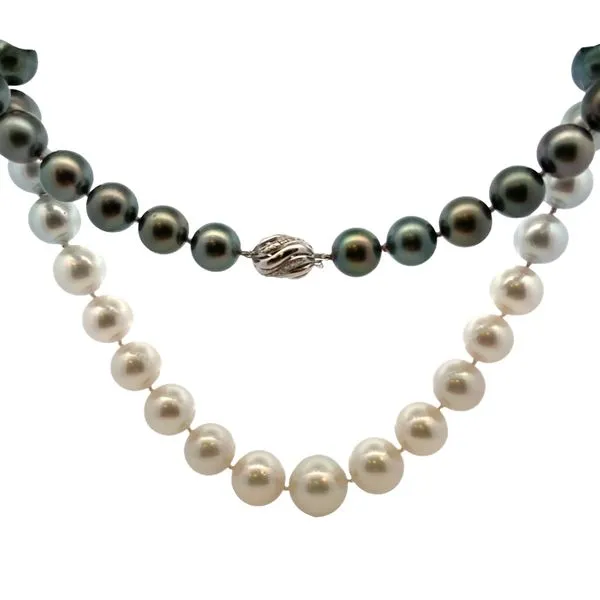 Strand Image 2 Graham Jewelers Wayzata, MN