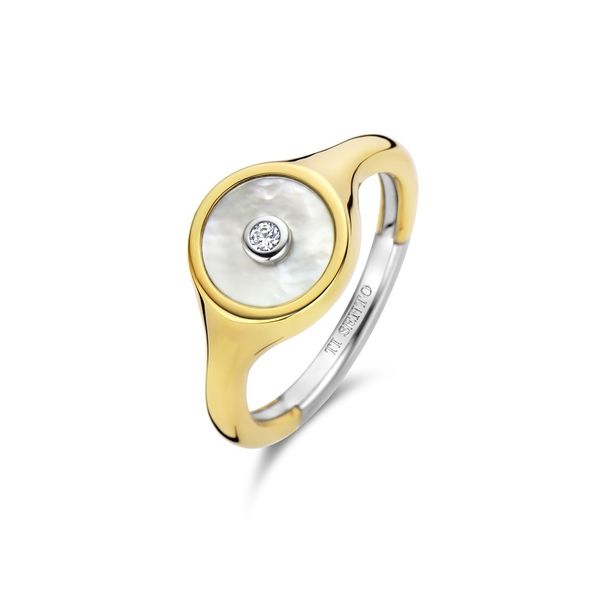 Ring Graham Jewelers Wayzata, MN