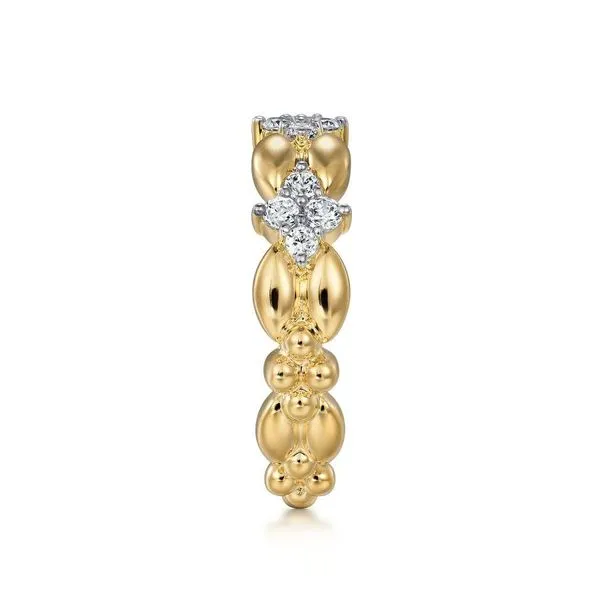 14K Yellow Gold Diamond Cluster Station Ring Image 4 Gray's Jewelers Bespoke Saint James, NY