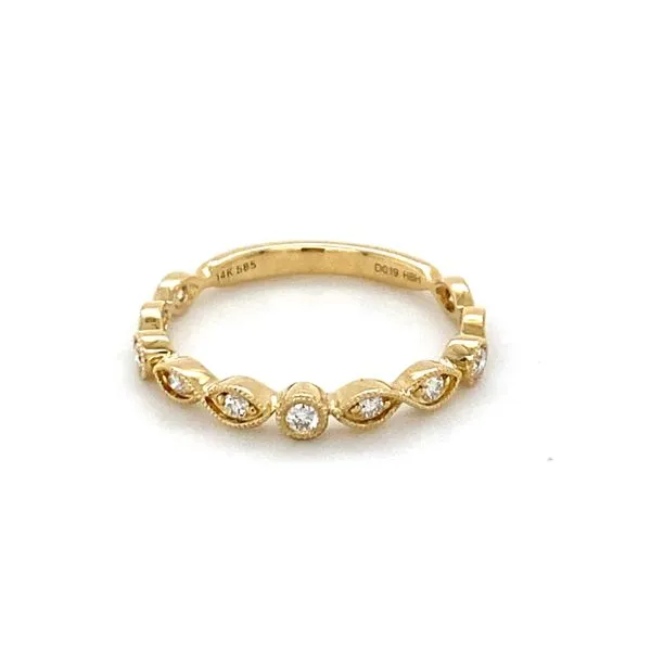 14K Yellow Gold Round Diamond in Marquise and Round Band Gray's Jewelers Bespoke Saint James, NY