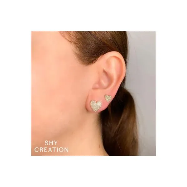 14K White Gold Diamond Pave Heart Earrings Image 2 Gray's Jewelers Bespoke Saint James, NY