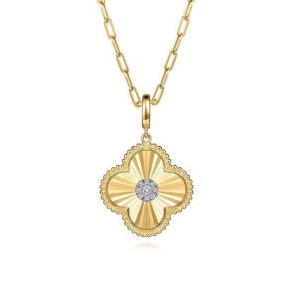 14K Yellow Gold Bujukan Diamond Cut Diamond Clover Medallion Pendant With Detachable Bail Image 2 Gray's Jewelers Bespoke Saint James, NY