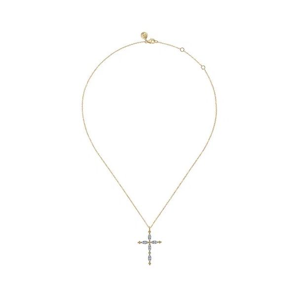 14K Yellow Gold Diamond Cross Pendant Necklace-Bujukan Image 2 Gray's Jewelers Bespoke Saint James, NY