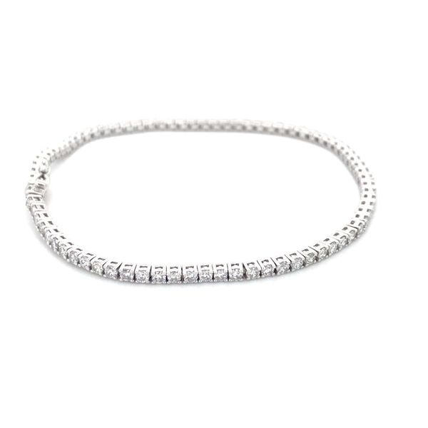 14k White Gold Diamond Tennis Bracelet Gray's Jewelers Bespoke Saint James, NY