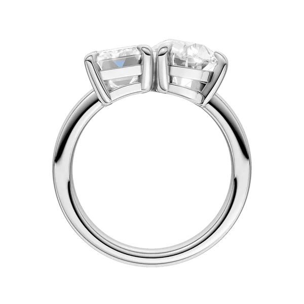 14K White Gold Lab Grown Emerald and Pear Shape Toi Et Moi Ring Image 3 Gray's Jewelers Bespoke Saint James, NY