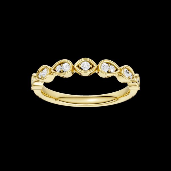 14K Yellow Gold Lab Grown Diamond Trellis Shank Wedding Band Gray's Jewelers Bespoke Saint James, NY