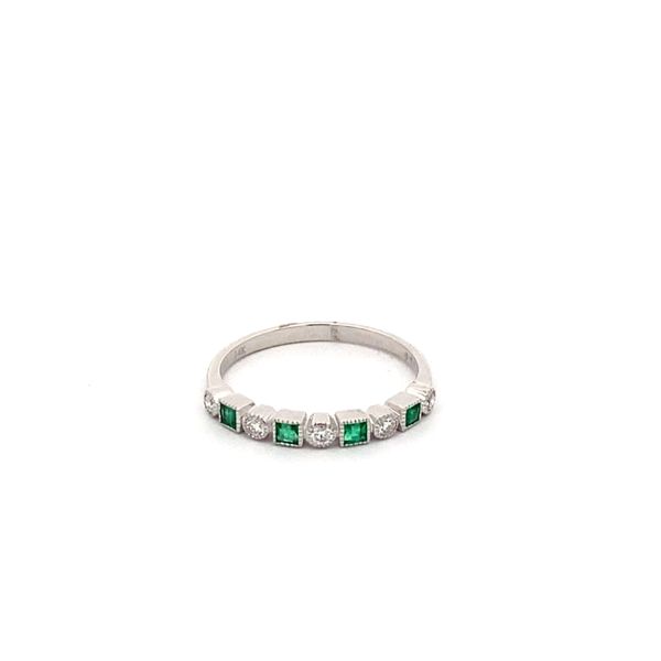 14K White Gold Diamond and Emerald Ring Gray's Jewelers Bespoke Saint James, NY