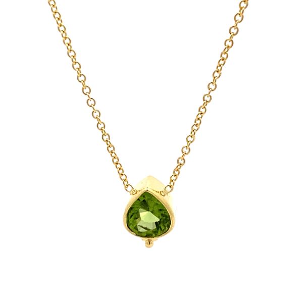 14K Yellow Gold Faceted Peridot Necklace Gray's Jewelers Bespoke Saint James, NY