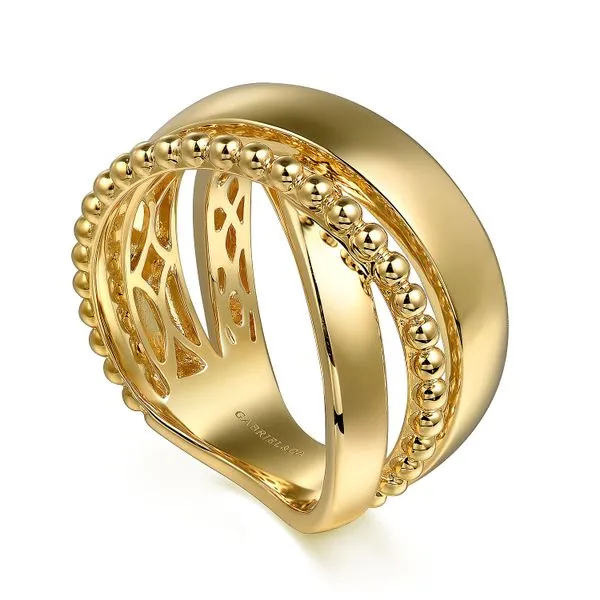 14K Yellow Gold Bujukan Criss Cross Ring Image 3 Gray's Jewelers Bespoke Saint James, NY