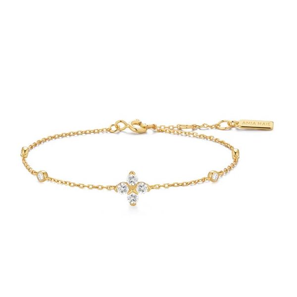 Fine Bracelet Gray's Jewelers Bespoke Saint James, NY