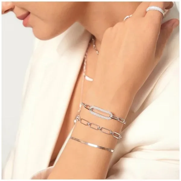 Silver Pavé Link Bracelet Image 2 Gray's Jewelers Bespoke Saint James, NY