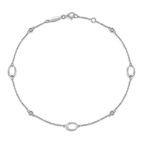 Sterling Silver Chain Ankle Bracelet with Oval Links and White Sapphire Stations Gray's Jewelers Bespoke Saint James, NY