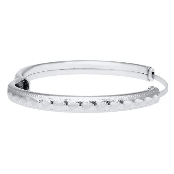 Sterling Silver Heart Pattern Baby Bracelet Image 2 Gray's Jewelers Bespoke Saint James, NY