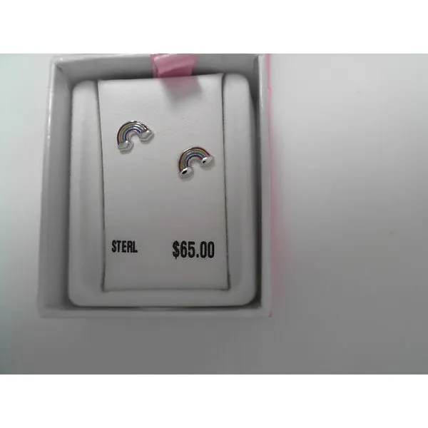 CHILDRENS SILVER EARRINGS Gray's Jewelers Bespoke Saint James, NY